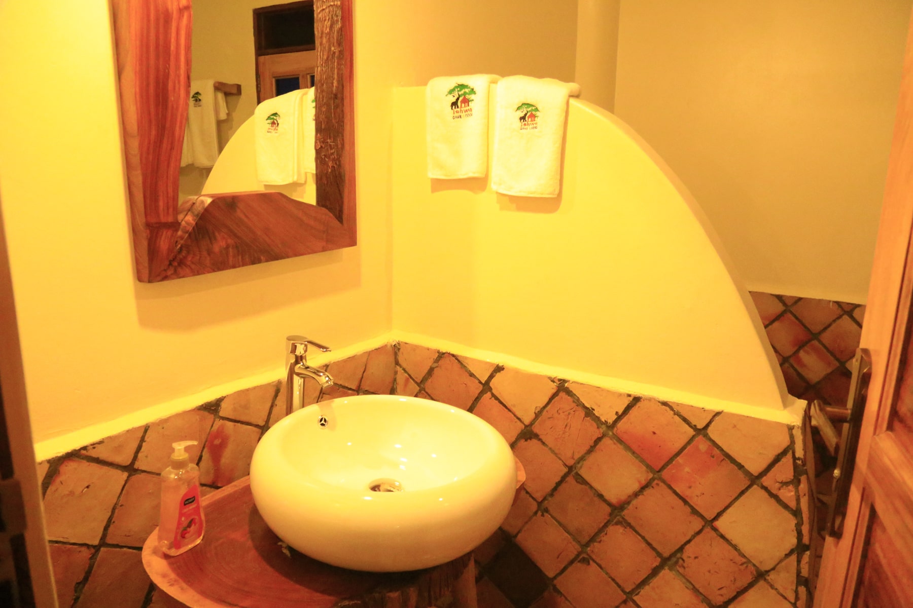 best hotel in Bushenyi